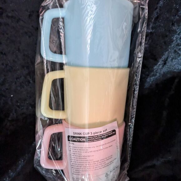 snoopy peanut mugs brand new - Picture 3 of 3